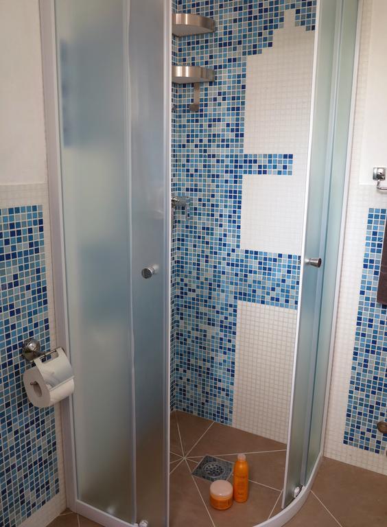 Apartments Rotiroti ザダル 部屋 写真