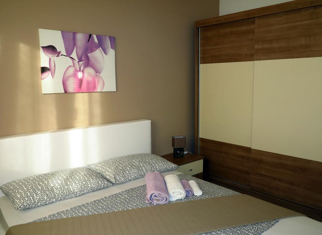 Apartments Rotiroti ザダル 部屋 写真